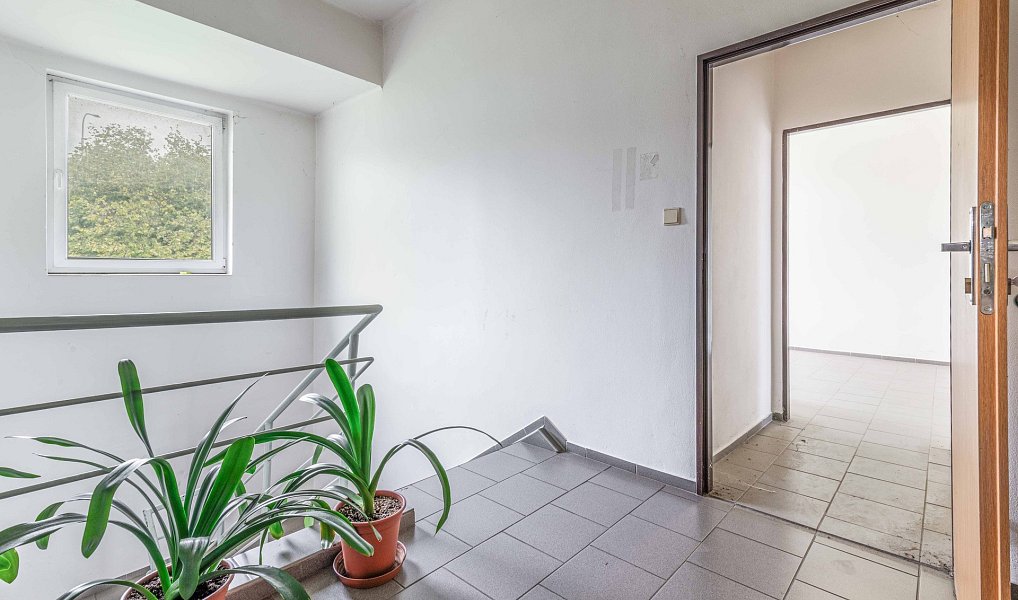 Pronájem kanceláře 38 m², Rakovník – náhled fotky 11