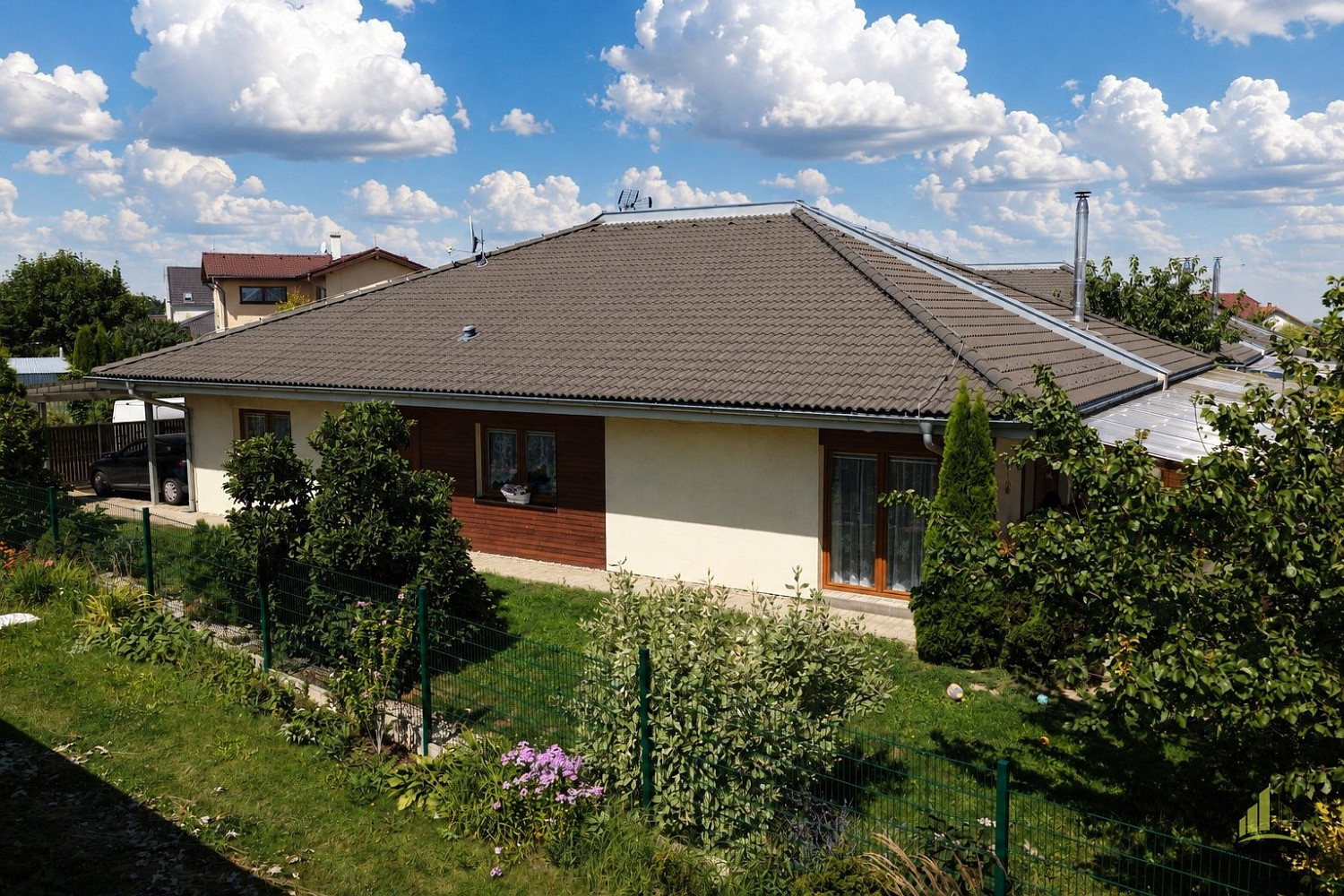Prodej domu 107 m² s pozemkem 593 m²