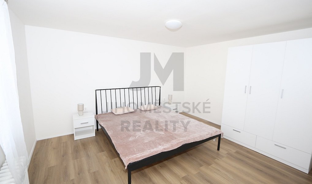 Pronájem domu 90 m², Praha – náhled fotky 4