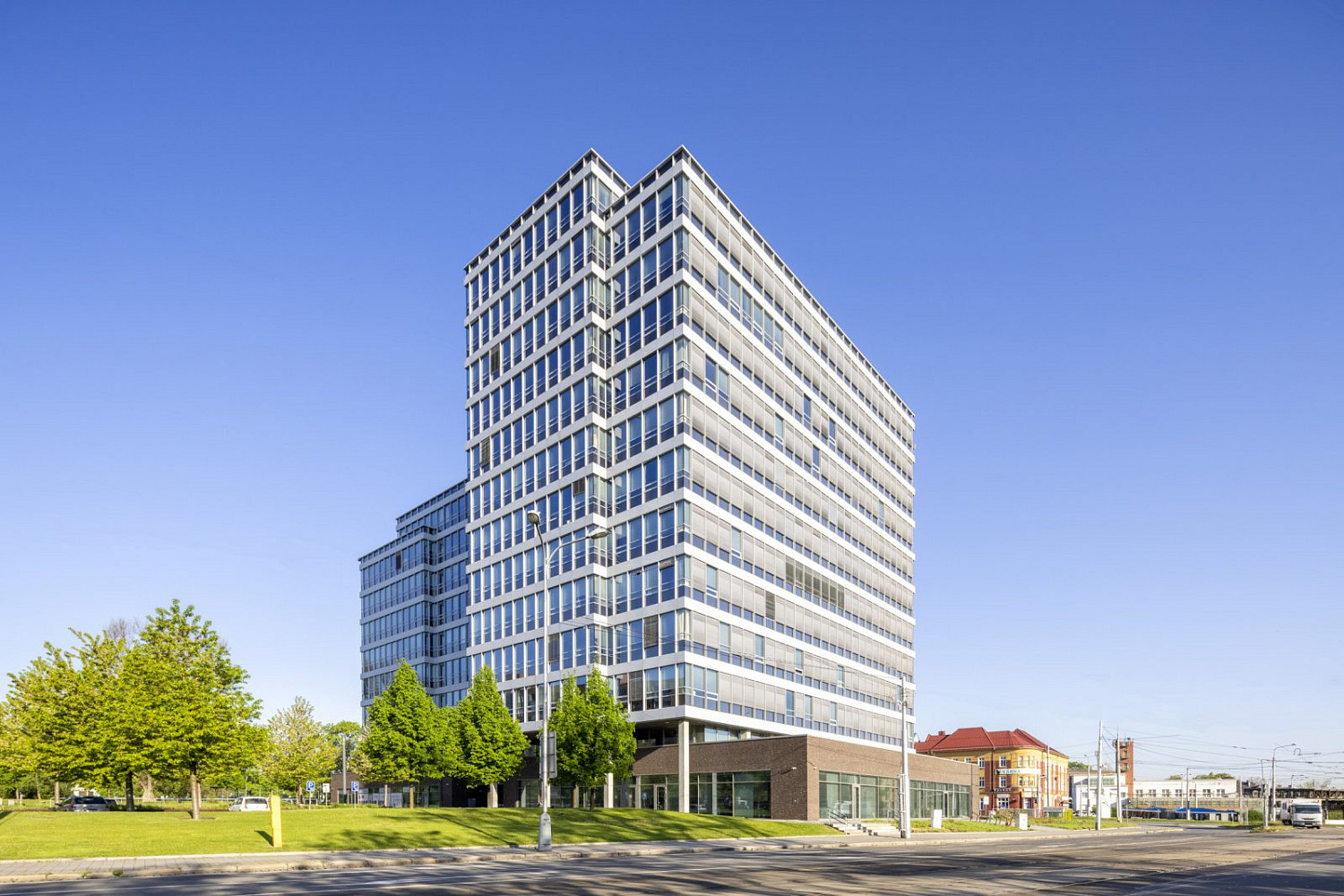 Pronájem kanceláře 285 m²