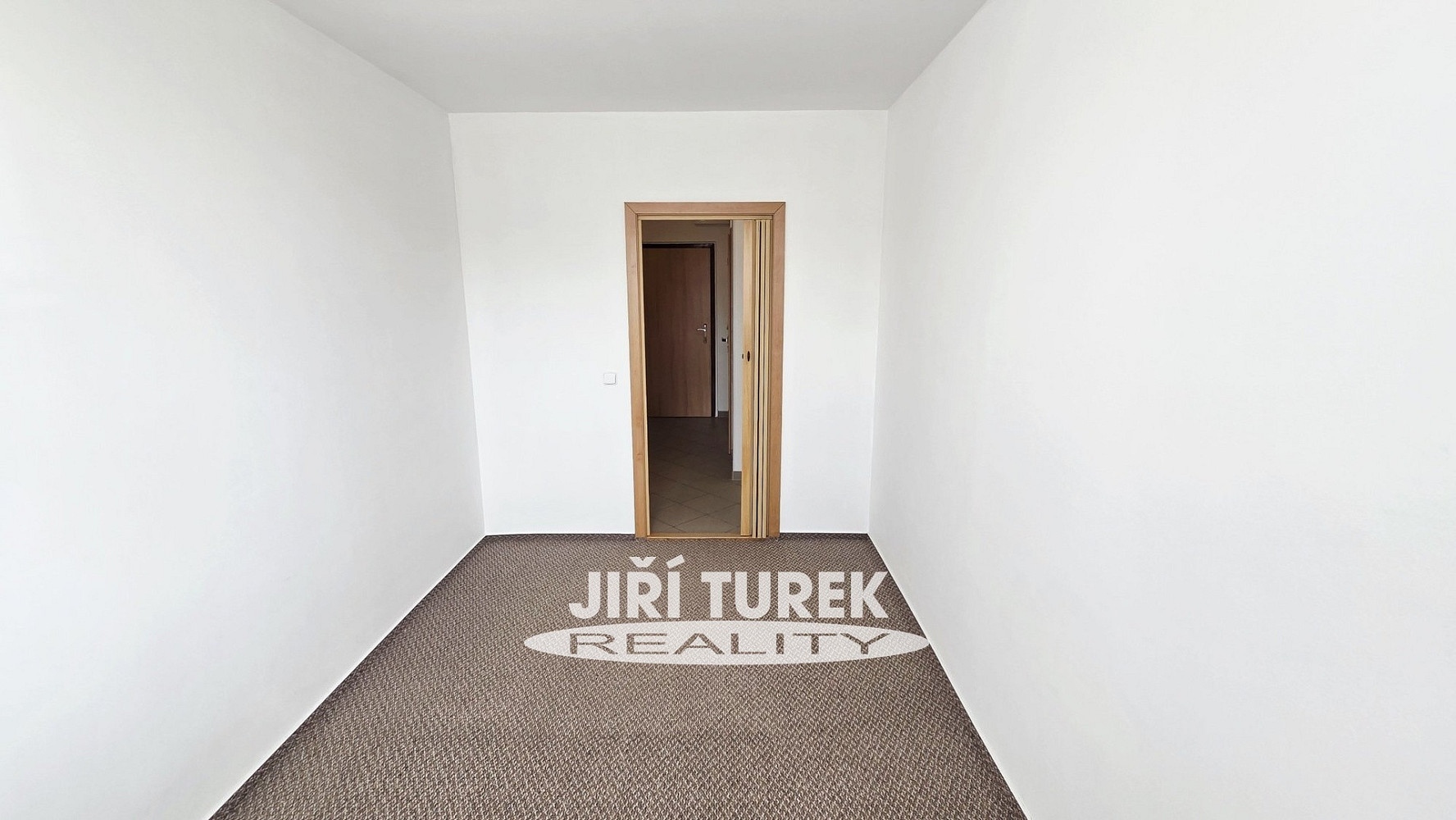 Pronájem bytu 2+kk 47 m² – fotografie 5