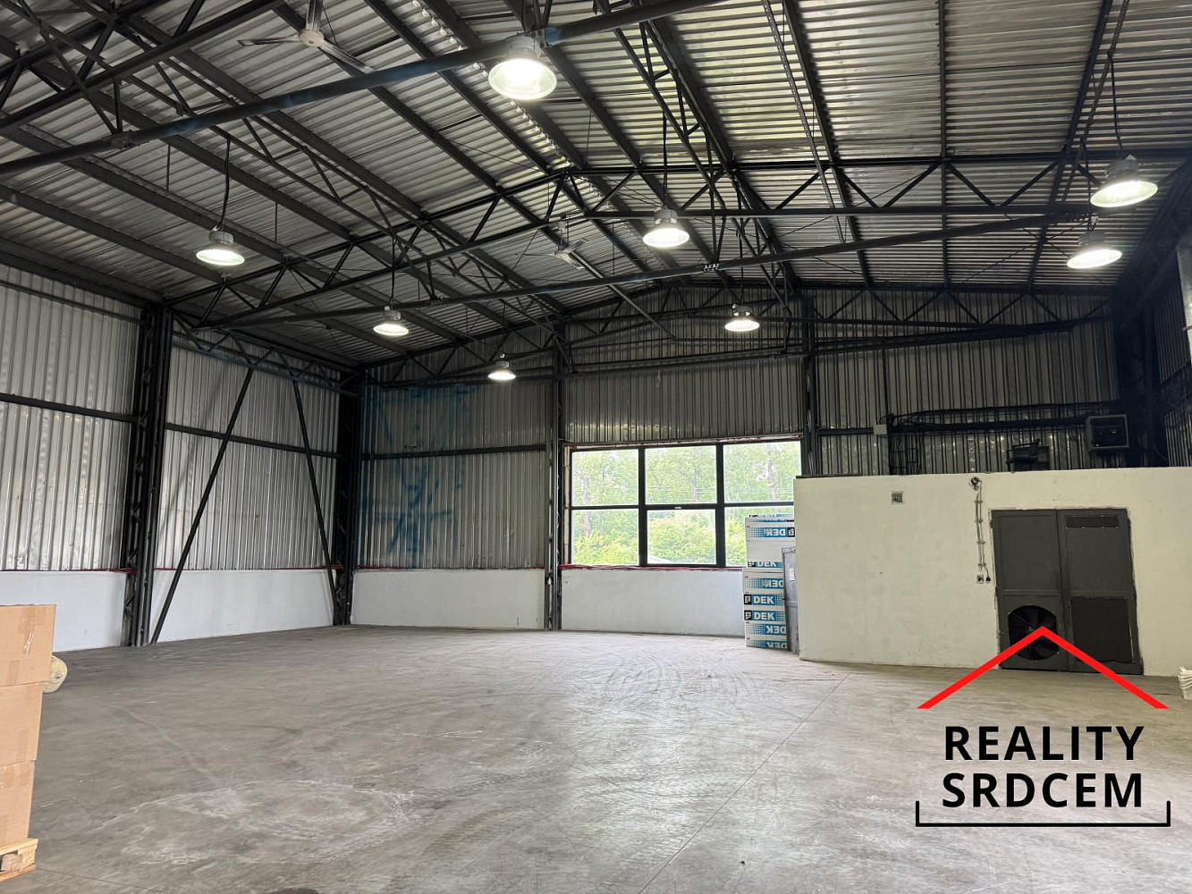 Pronájem skladovacích prostor 430 m² – fotografie 5