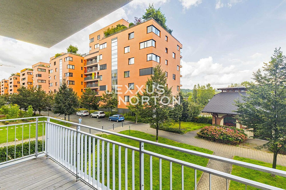 Pronájem bytu 4+kk 101 m² – fotografie 4