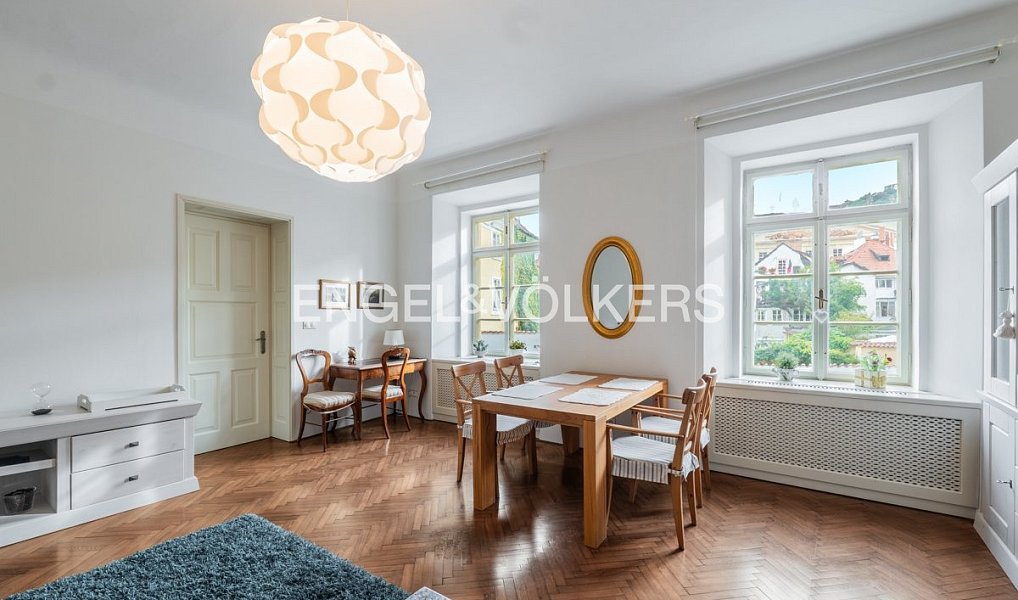 Pronájem bytu 2+1 59 m², Praha – fotka 1 z 9
