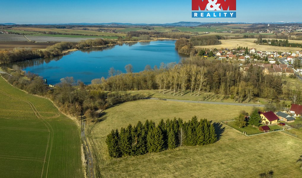Prodej stavebního pozemku 5 111 m², Dolní Bousov – fotka 1 z 10