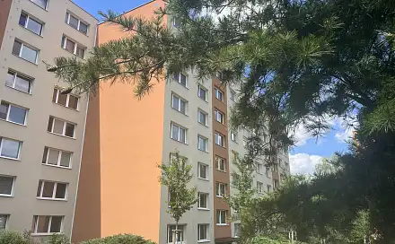 Pronájem bytu 2+1 43 m², Okružní, Zlín