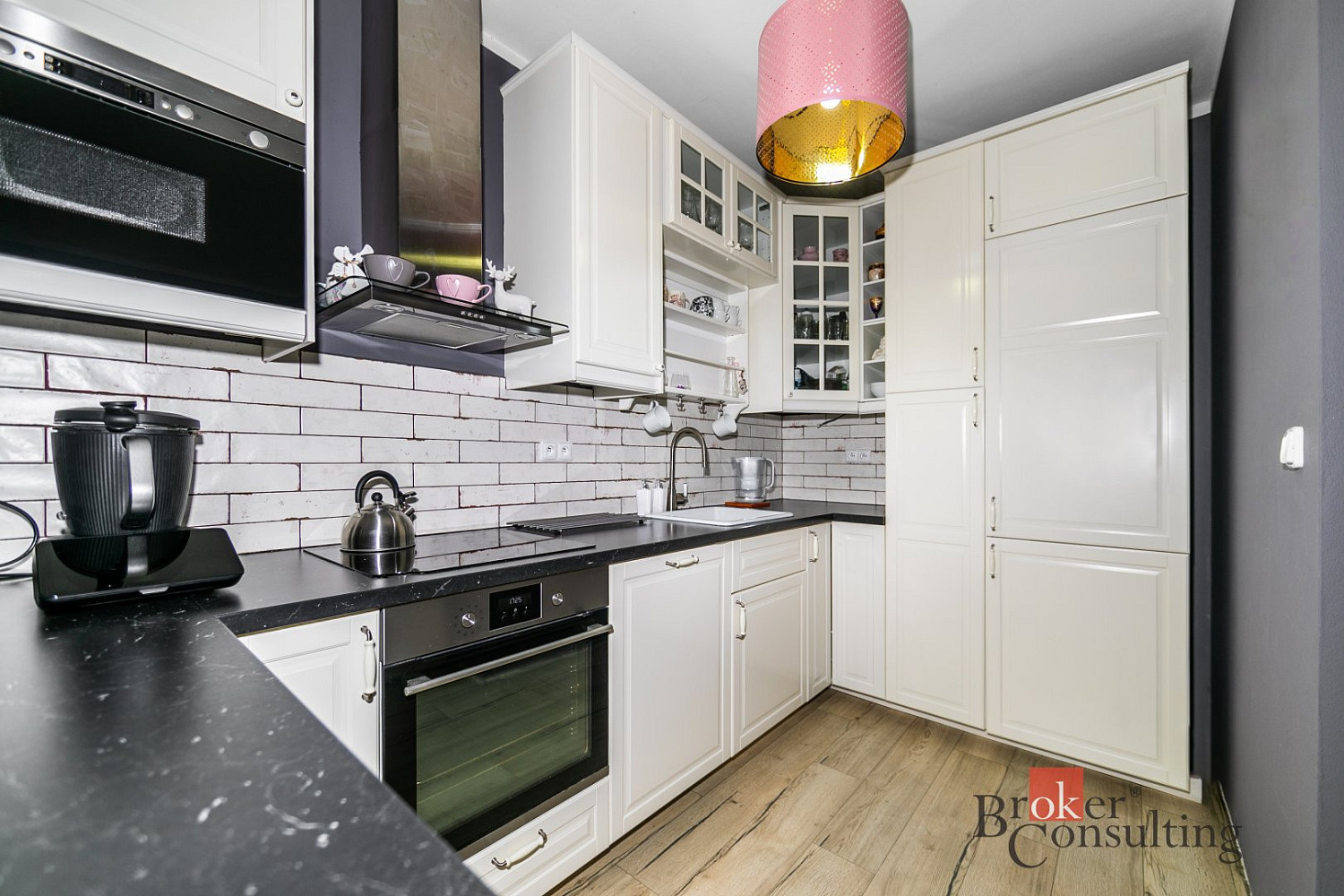 Prodej bytu 3+kk 71 m² - Widok 3