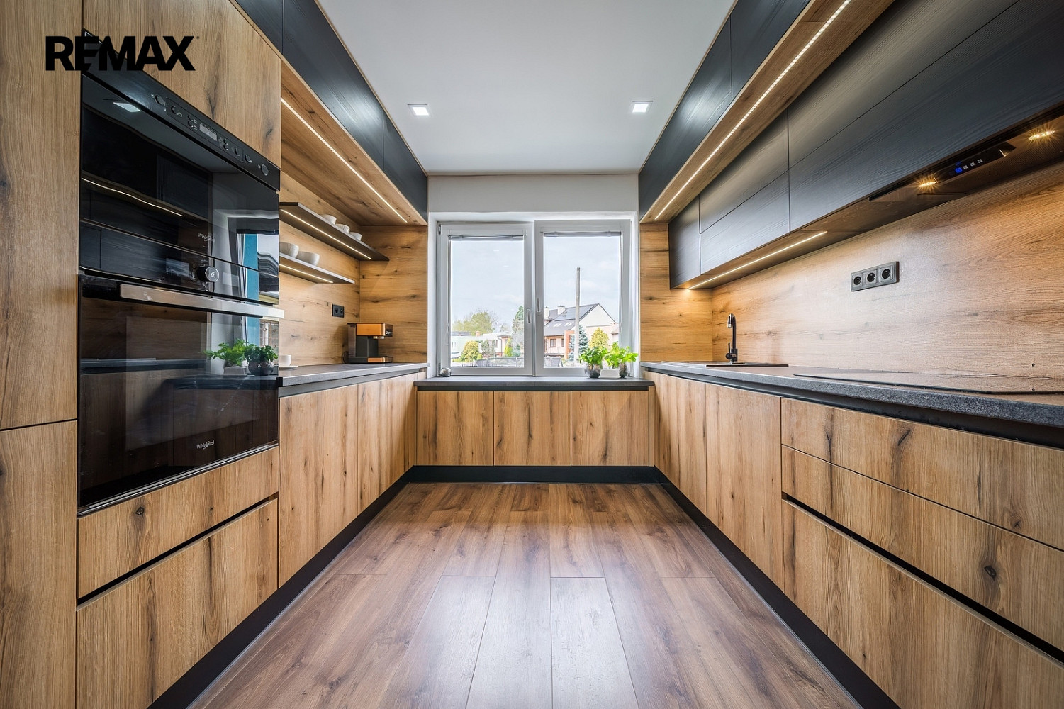 Prodej domu 290 m² s pozemkem 671 m², Ratíškovice