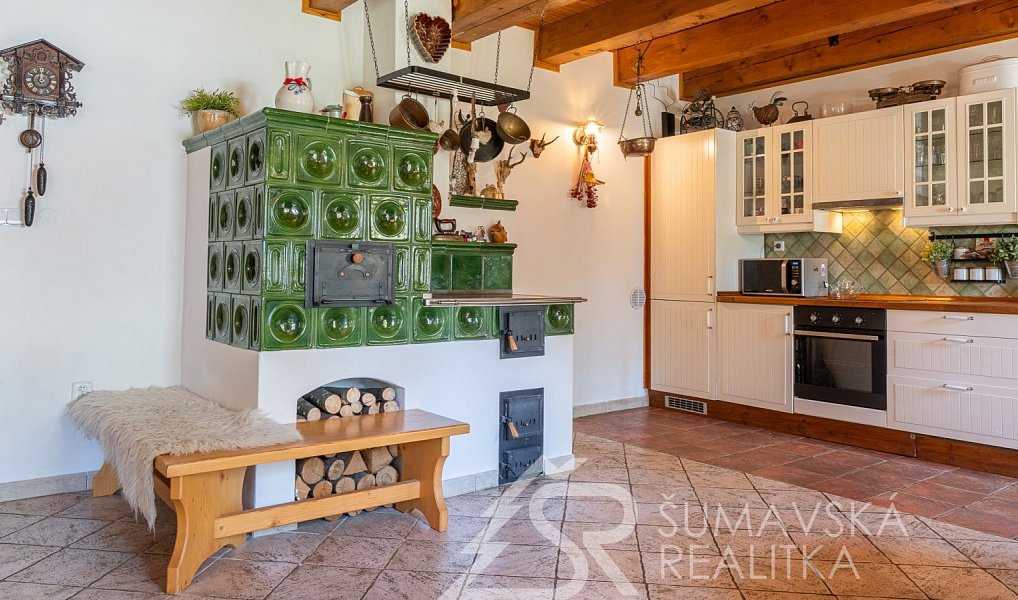 Prodej domu 259 m² s pozemkem 4 093 m², Nicov – náhled fotky 11