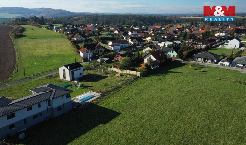 Prodej stavebního pozemku 815 m², Malá Hraštice – náhled fotky 5