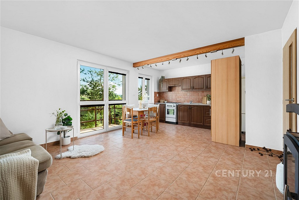 Prodej domu 97 m² s pozemkem 775 m² — photo 3