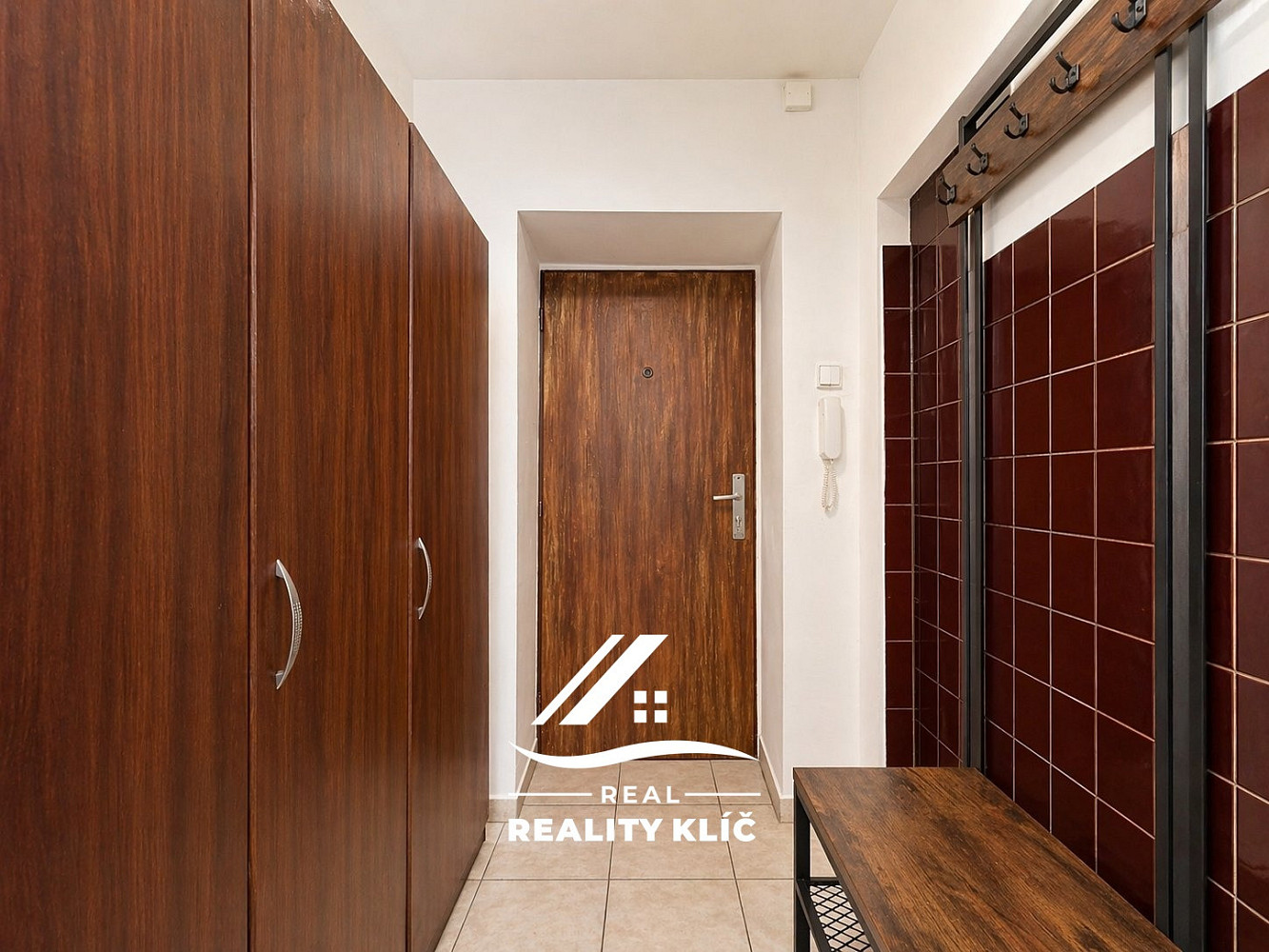 Pronájem bytu 1+1 28 m² – fotografie 5