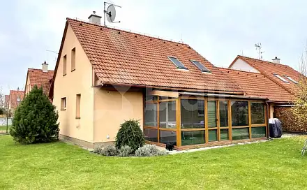 Pronájem domu 120 m² s pozemkem 486 m², Starý Mateřov, okres Pardubice
