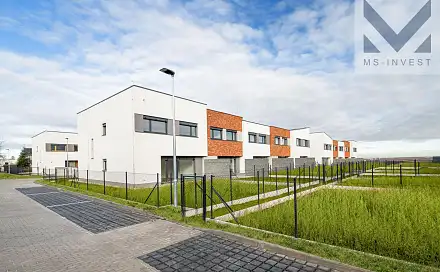 Prodej domu 143 m² s pozemkem 271 m², Trabantská, Praha 9 - Satalice