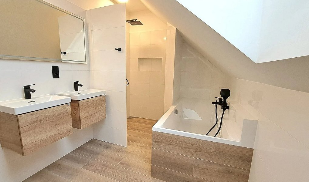 Prodej domu 110 m² s pozemkem 156 m², Stochov – náhled fotky 7