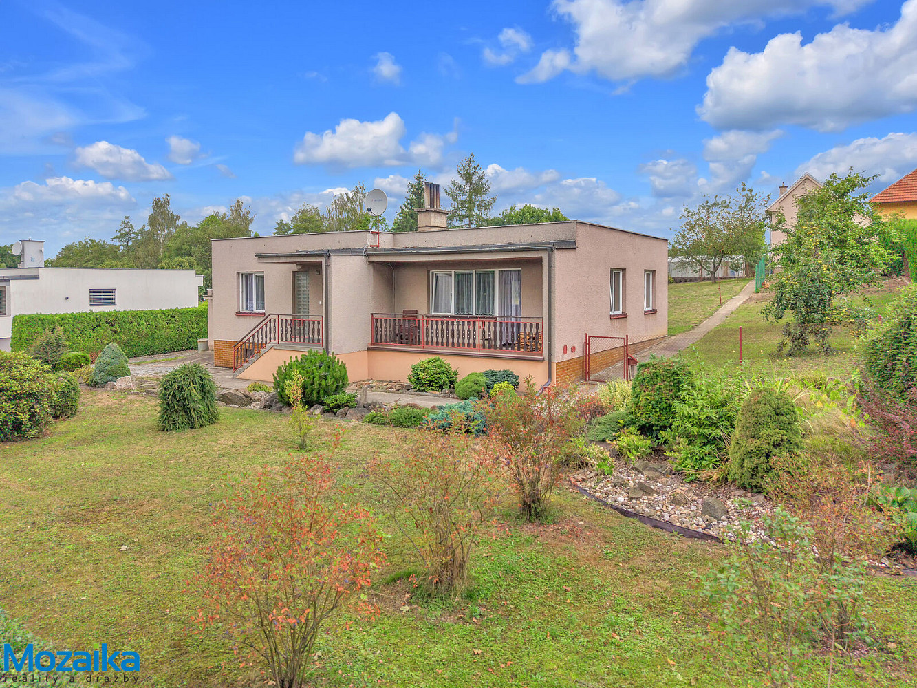 Prodej domu 108 m² s pozemkem 2 114 m² – fotografie 2