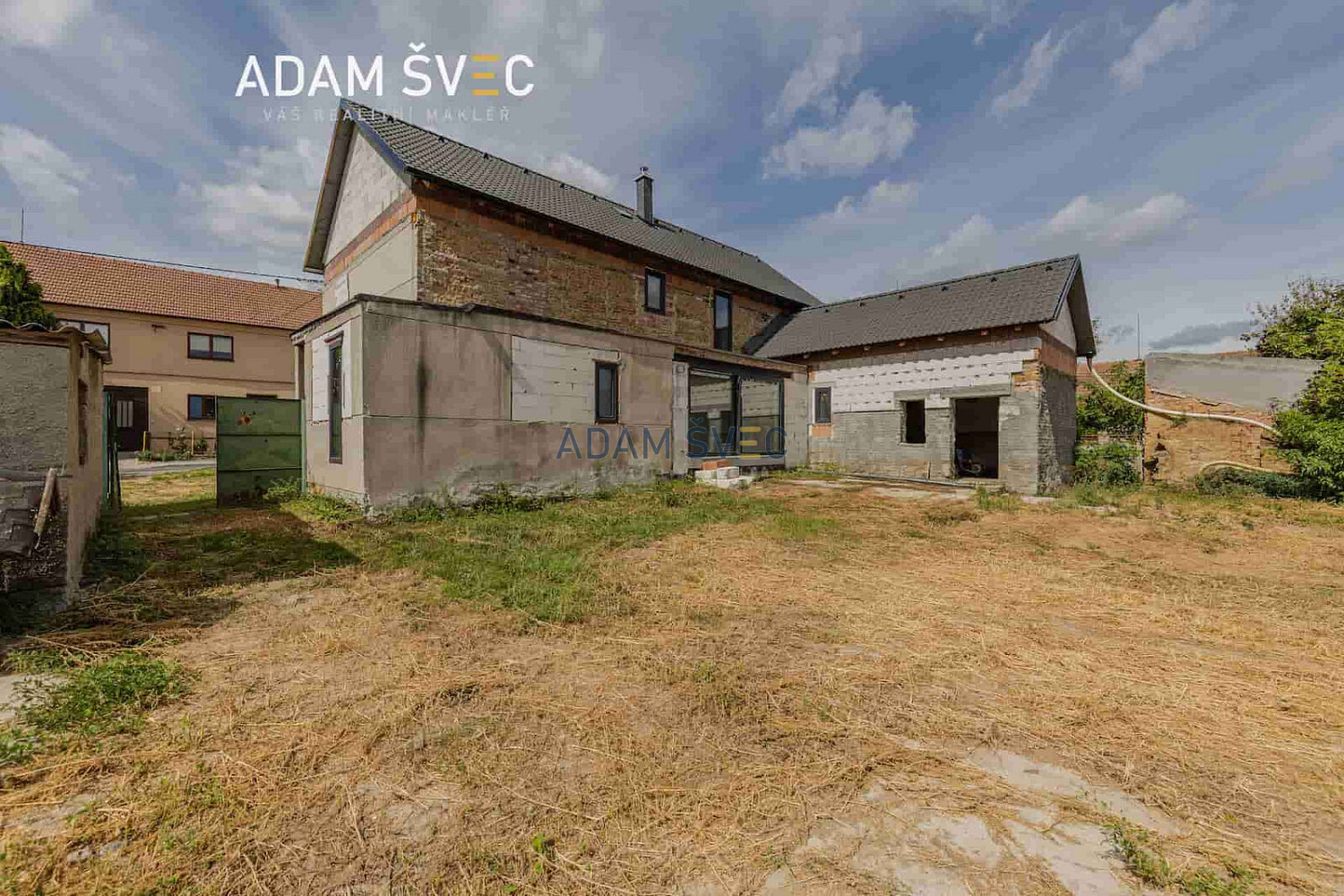 Prodej domu 199 m² s pozemkem 1 433 m²