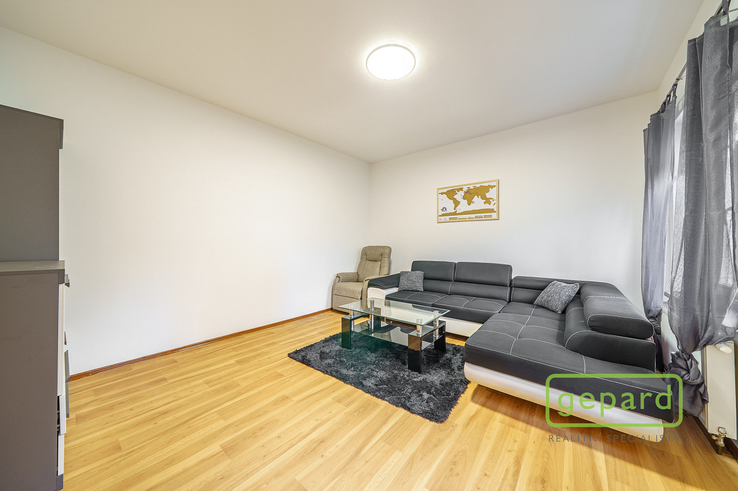 Prodej domu 201 m² s pozemkem 154 m²