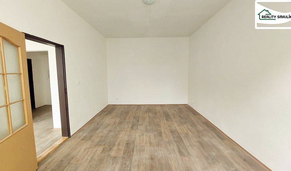Pronájem bytu 1+1 45 m², Cheb – náhled fotky 4