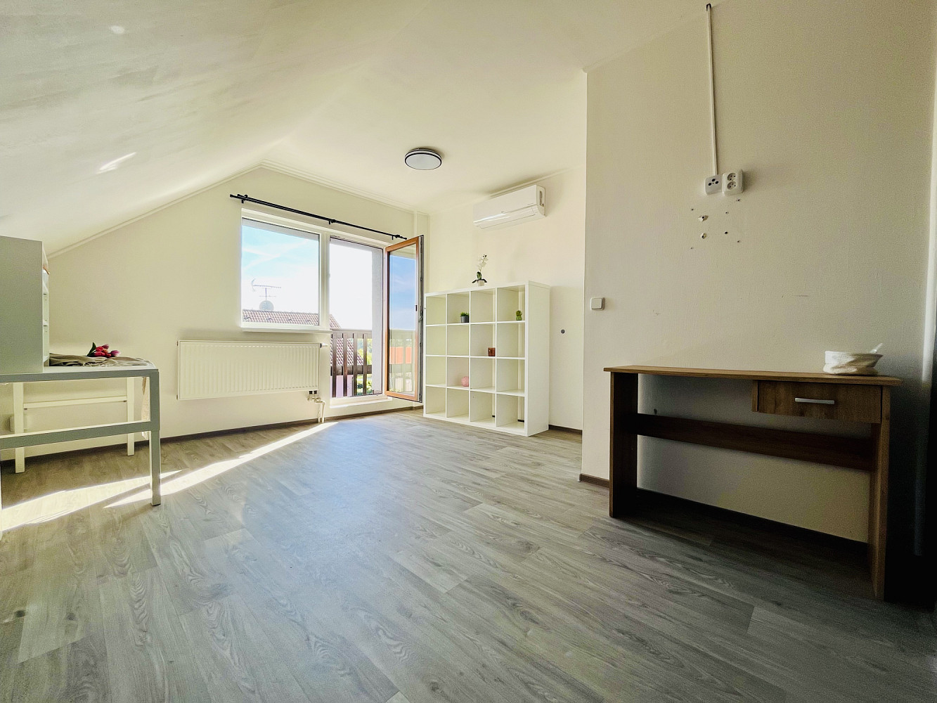 Pronájem bytu 4+kk 82 m² – fotografie 4