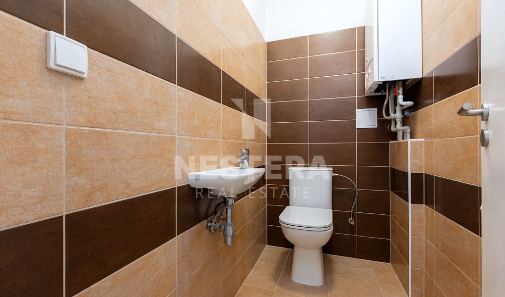 Prodej domu 130 m² s pozemkem 482 m², Jesenice – náhled fotky 11