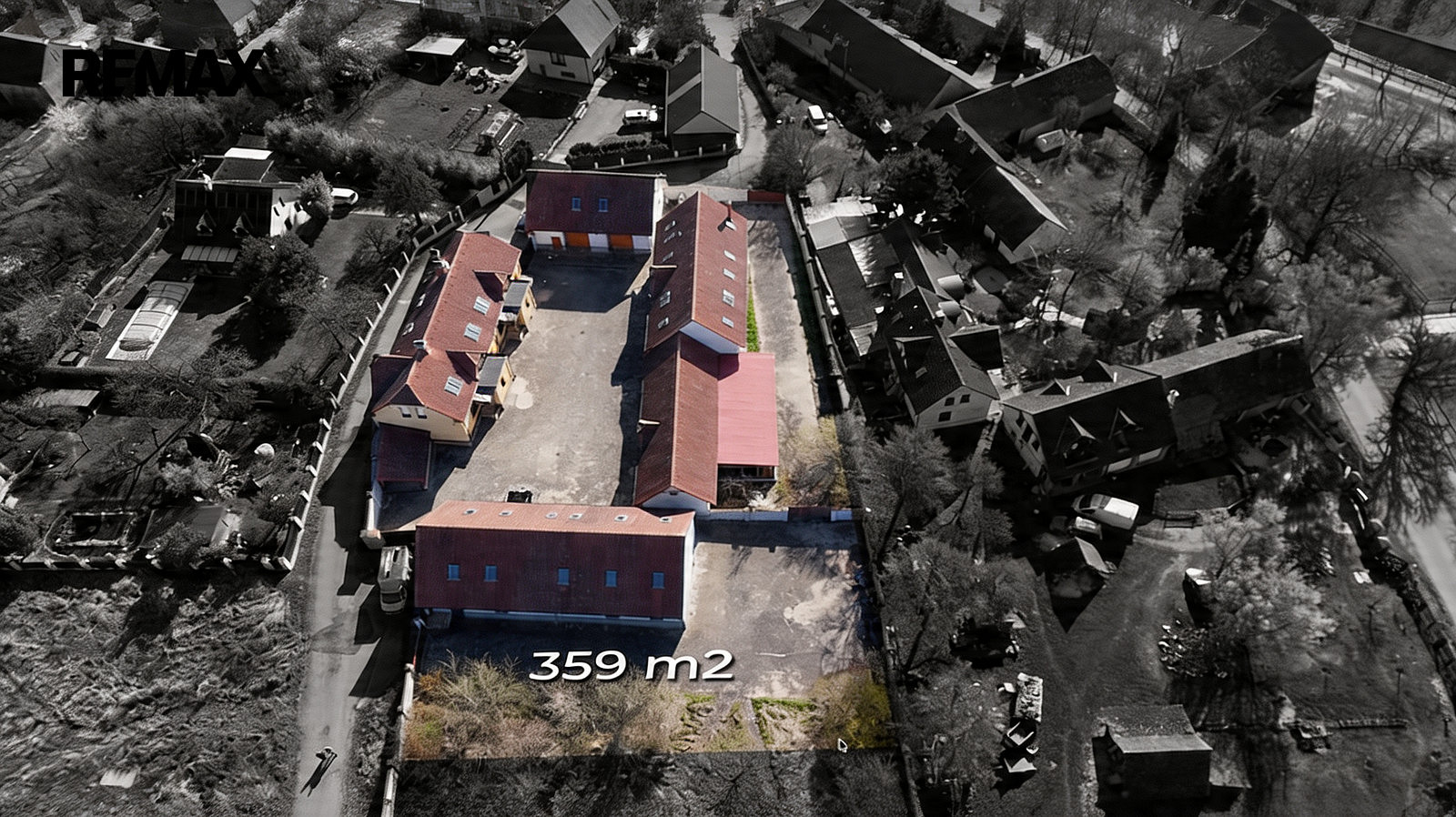 Prodej domu 1 145 m² s pozemkem 3 526 m² — photo 3
