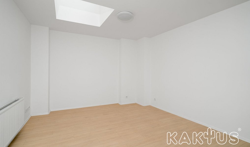 Pronájem bytu 1+kk 29 m², Ostrava – náhled fotky 3