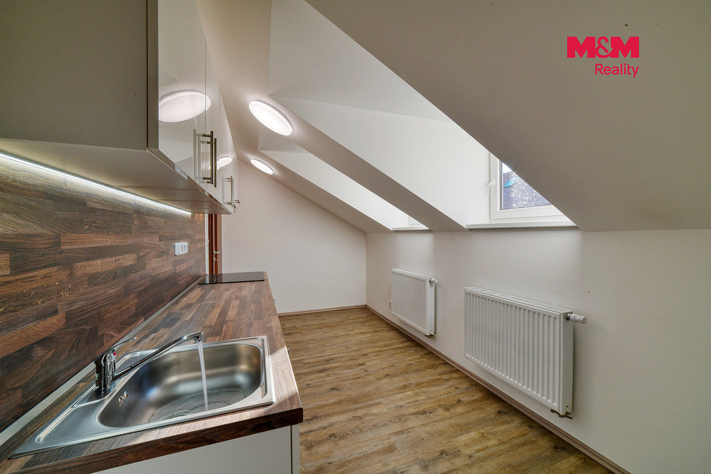 Pronájem bytu 1+1 34 m² – fotografie 5