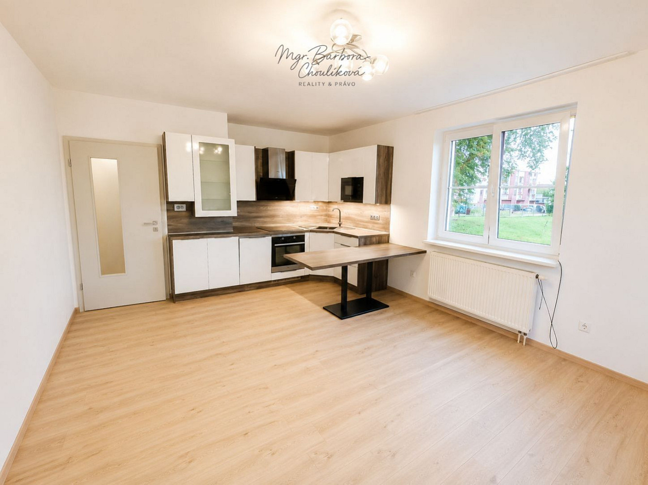 Pronájem bytu 2+kk 44 m² – fotografie 3