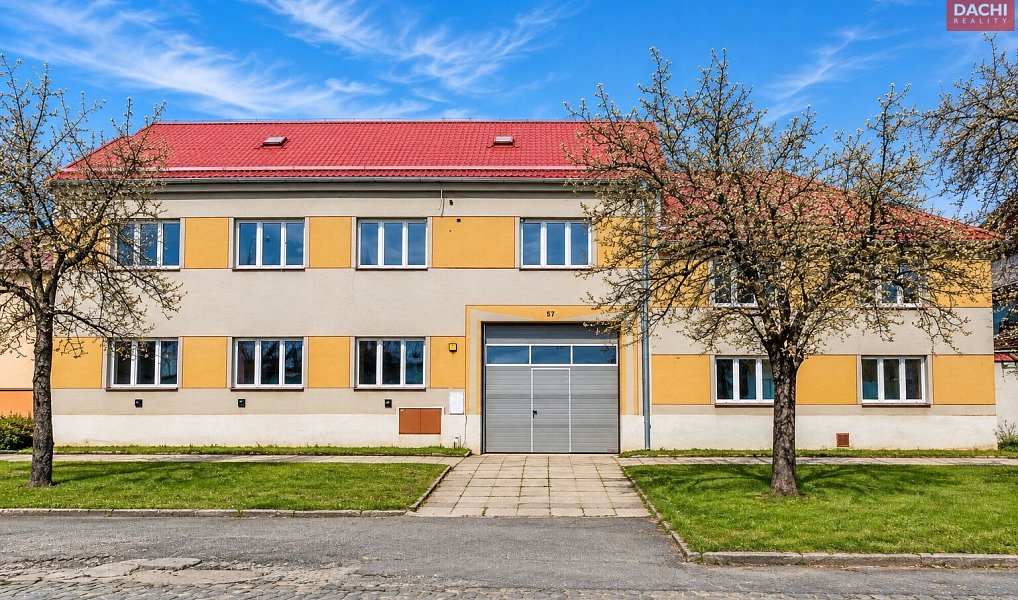 Prodej domu 350 m² s pozemkem 2 531 m², Moravičany – náhled fotky 2