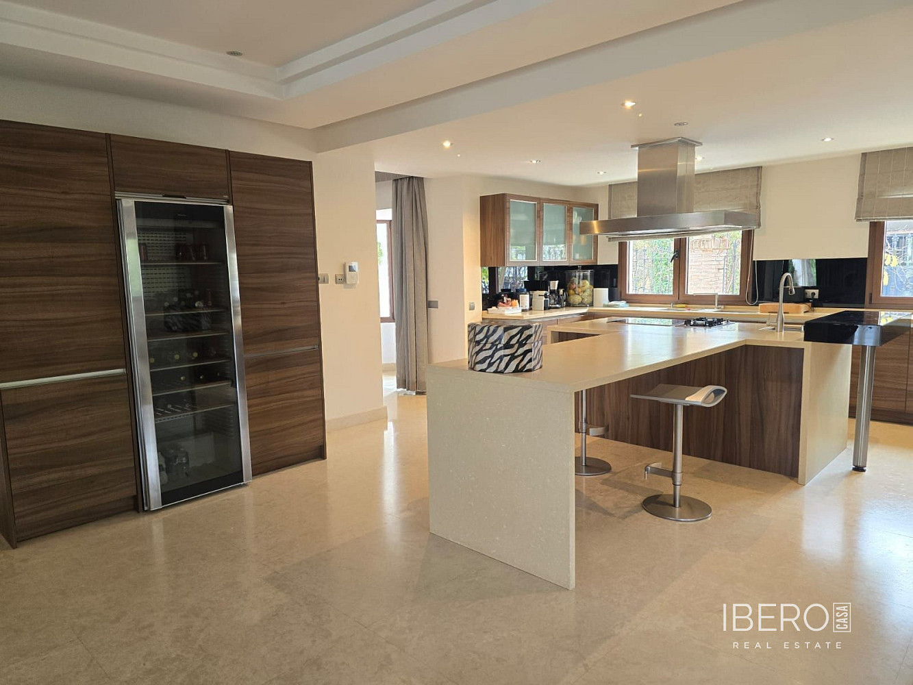 Prodej domu 880 m² s pozemkem 1 783 m² — photo 5