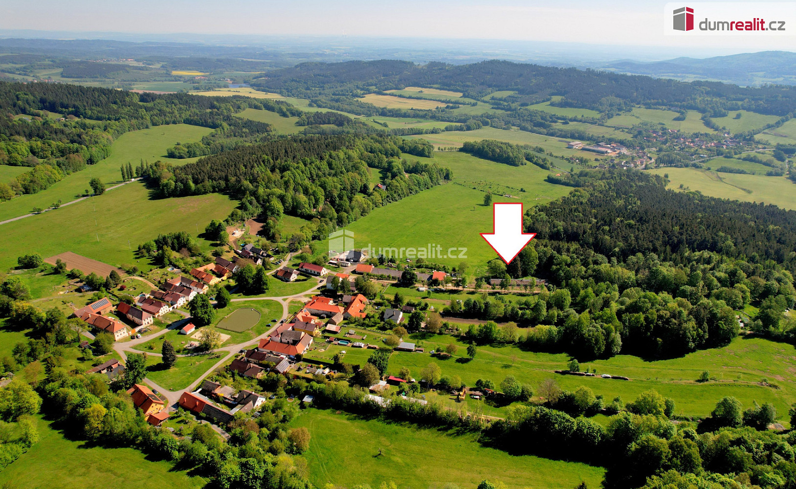 Prodej stavebního pozemku 3 996 m²