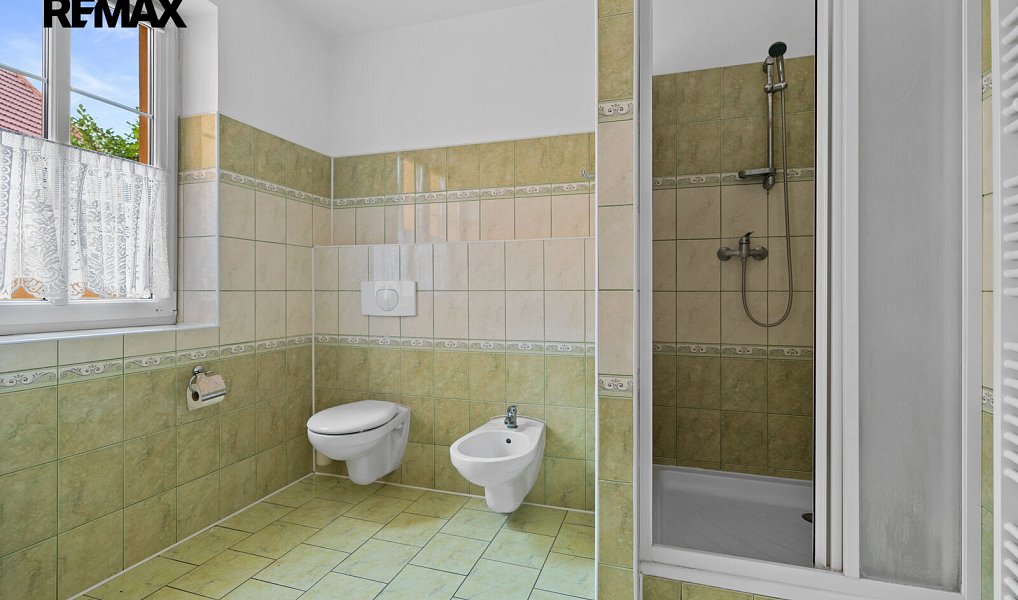 Prodej skladovacích prostor 1 050 m², Slatina – náhled fotky 23
