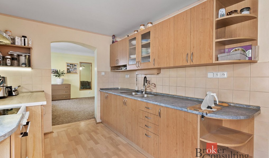 Prodej domu 200 m² s pozemkem 780 m², Hoštka – náhled fotky 10