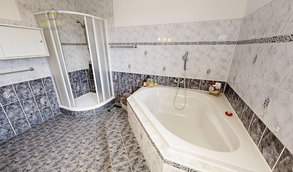 Prodej domu 580 m² s pozemkem 847 m², Rumburk – náhled fotky 10