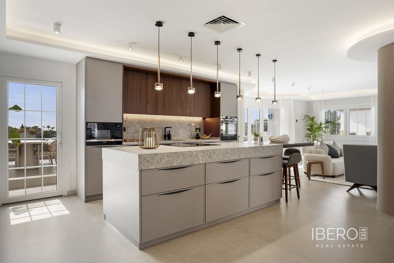 Pis 6+kk – Marbella, Nueva Andalucía - Vista 4
