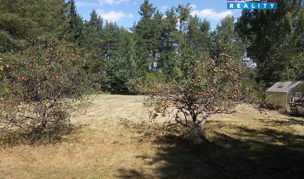 Prodej stavebního pozemku 4 271 m², Tišice – náhled fotky 8