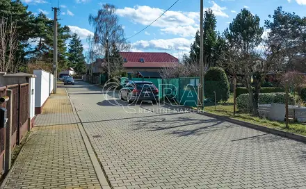 Prodej stavebního pozemku 710 m², Konečná, Libiš, okres Mělník