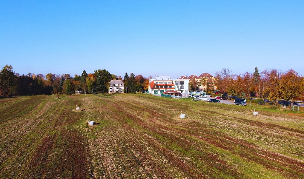 Prodej stavebního pozemku 18 763 m², České Budějovice – náhled fotky 5