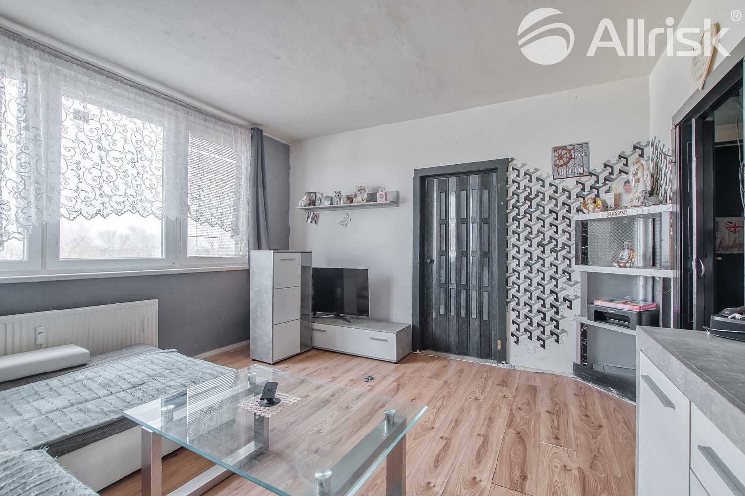 Prodej bytu 2+1 45 m² – pohled 2