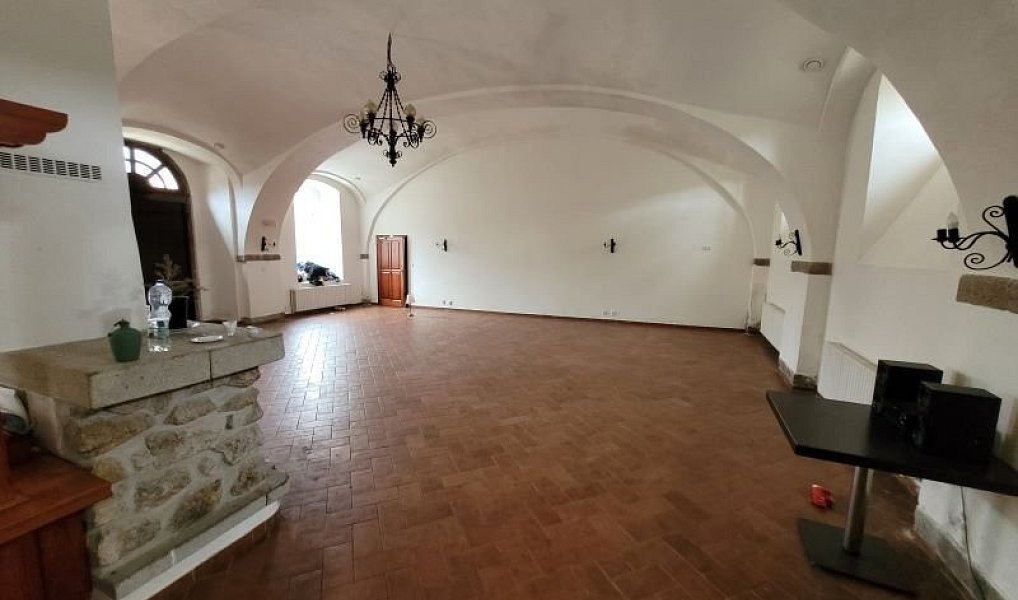 Prodej ubytovacího objektu 1 539 m², Lázně Kynžvart – náhled fotky 10