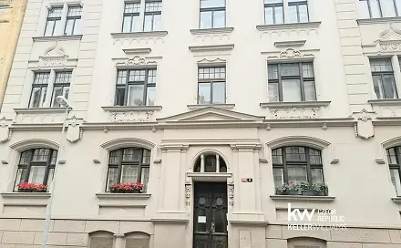 Pronájem bytu 3+1 92 m²