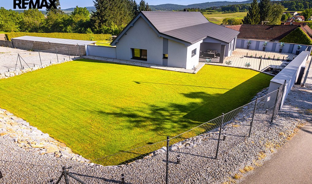 Prodej domu 171 m² s pozemkem 1 730 m², Žďár – náhled fotky 39