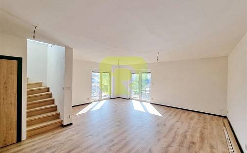 Prodej domu 114 m² s pozemkem 273 m², Pečky - Velké Chvalovice, okres Kolín