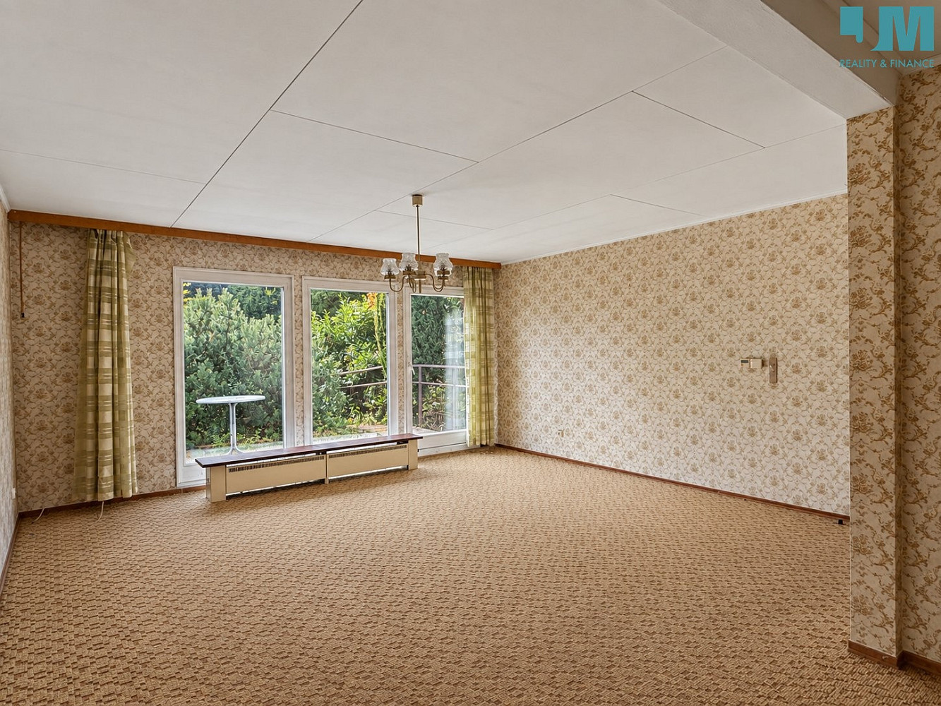 Prodej domu 300 m² s pozemkem 1 447 m²