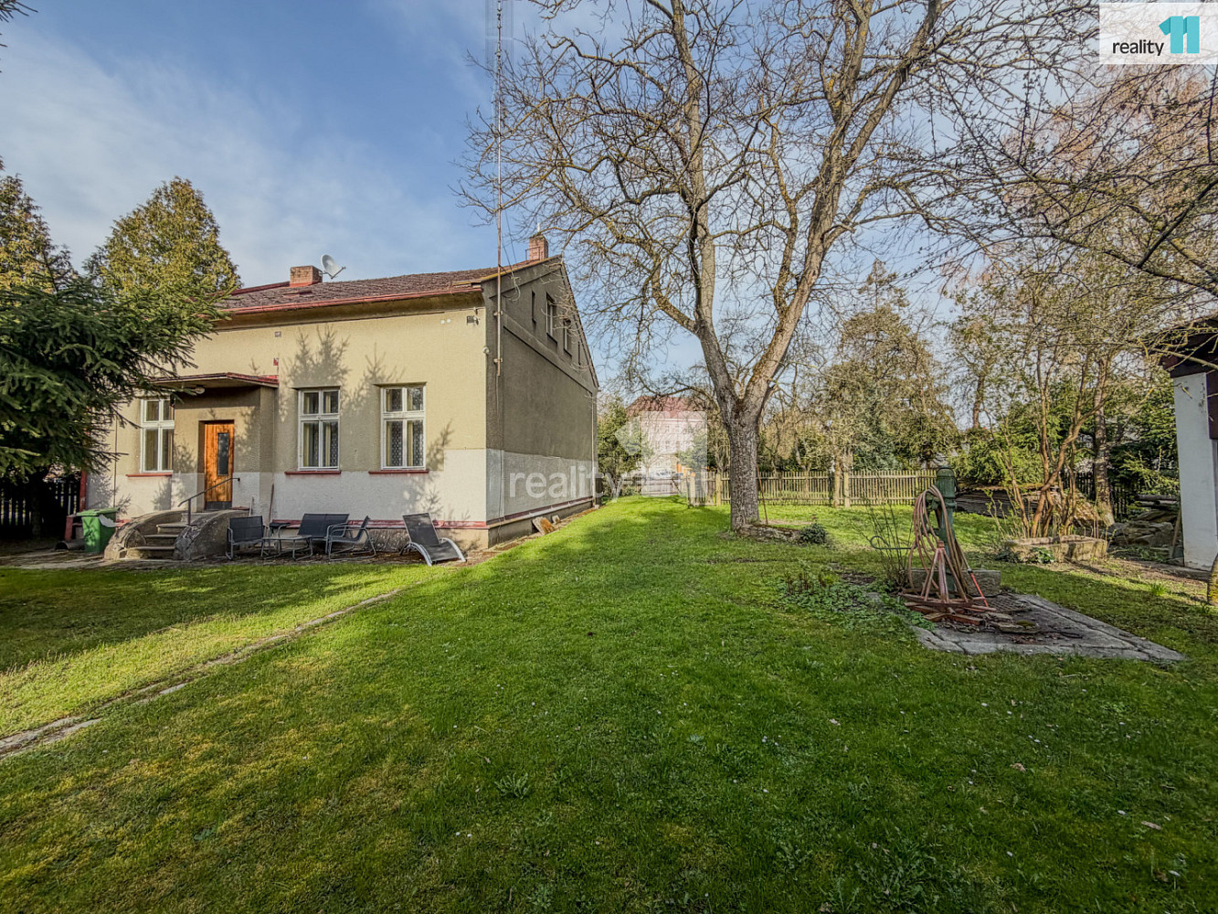 Prodej komerčního pozemku 1 807 m² — photo 4