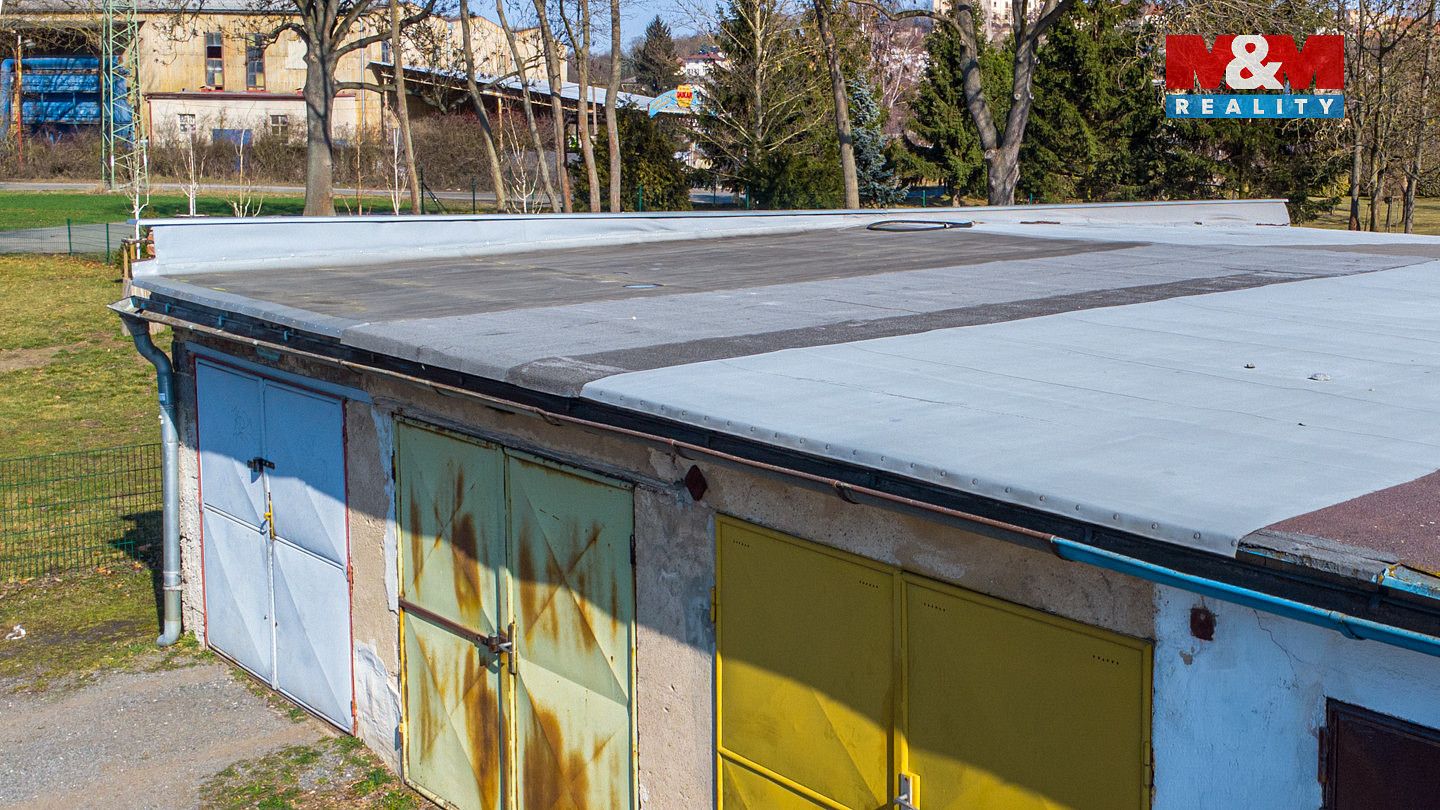 Prodej garáže 18 m2 v benátkách nad jizerou — photo 3