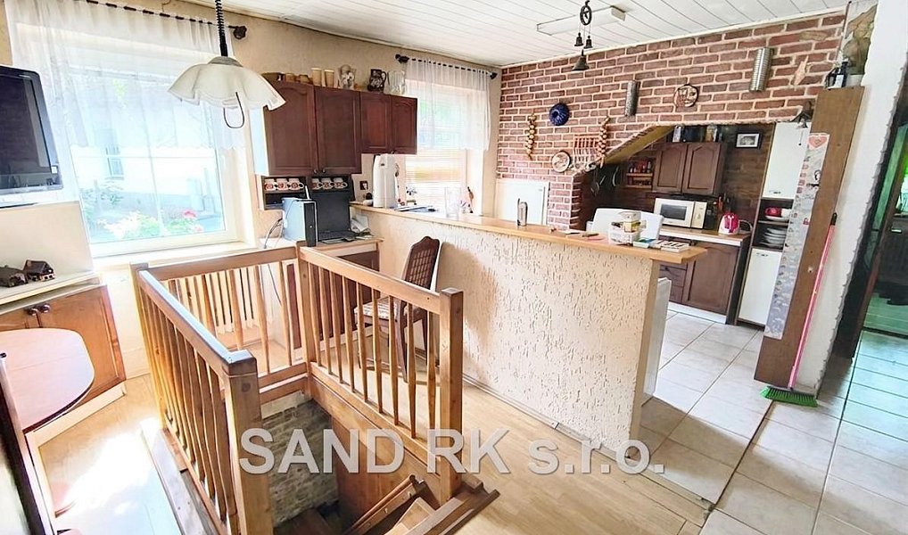 Prodej domu 206 m² s pozemkem 2 221 m², Domažlice – náhled fotky 16