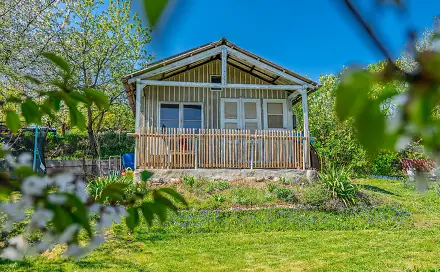 Prodej chaty/chalupy 18 m² s pozemkem 475 m², Kralupy nad Vltavou, okres Mělník