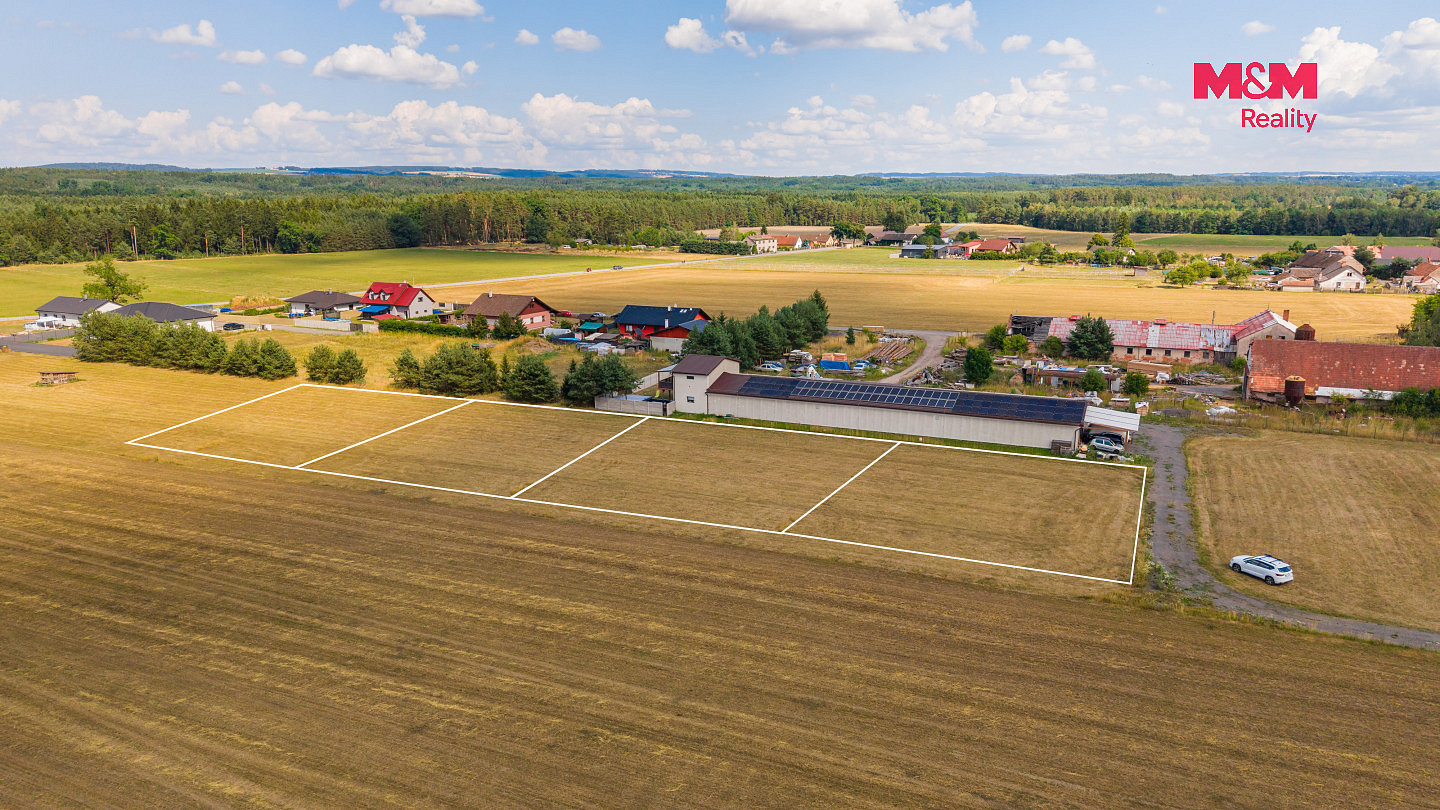Prodej stavebního pozemku 879 m² — photo 4
